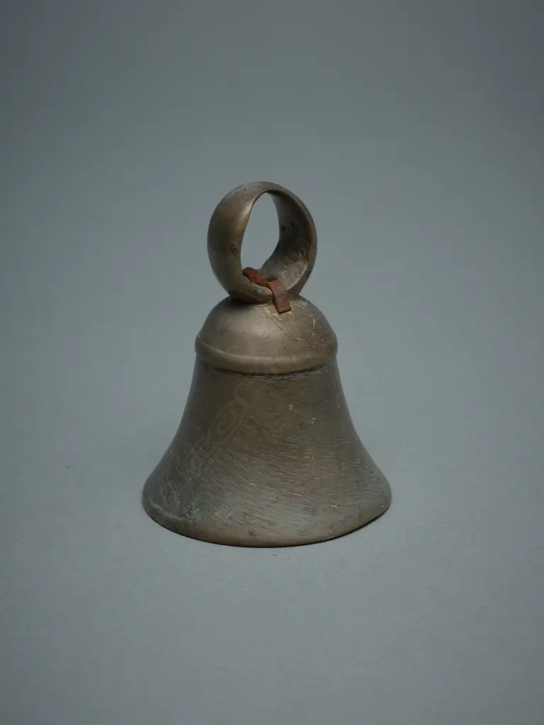 Bronze/iron prayer bell - Tibet/Nepal?, Image 1++